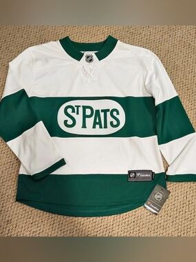 NWT Fanatics Toronto St. Pats Breakaway Jersey, Green & White Small!!